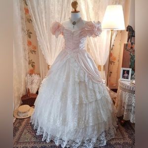 Puffy princess pink dress!💗💕✨